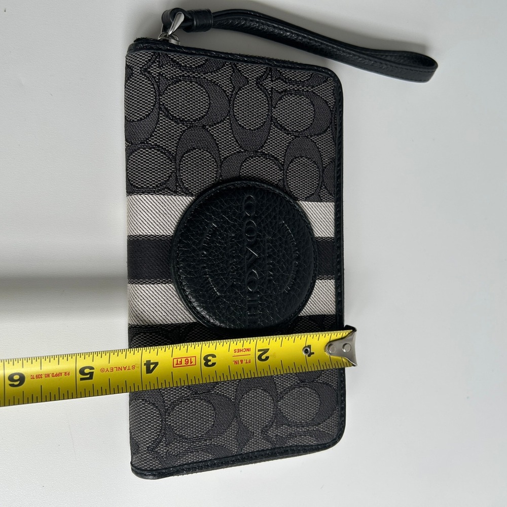 Coach Dempsey Black Smoke Multi Canvas Phone Wallet Wristlet C9073 - Picture 7 of 8